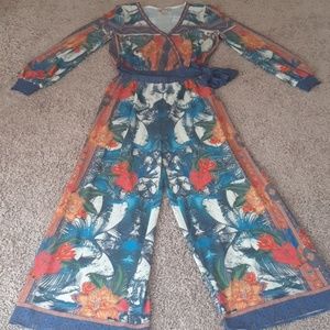 2 Piece Flying Tomato set